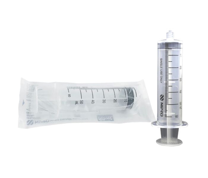 JERINGA DE PLÁSTICO DESECHABLE SIN AGUJA (NIPRO) 50ML